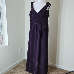 SORELLA VITA Deep Purple Gown